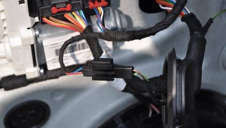 純干貨！汽車電線束中膠帶的應用與分析！